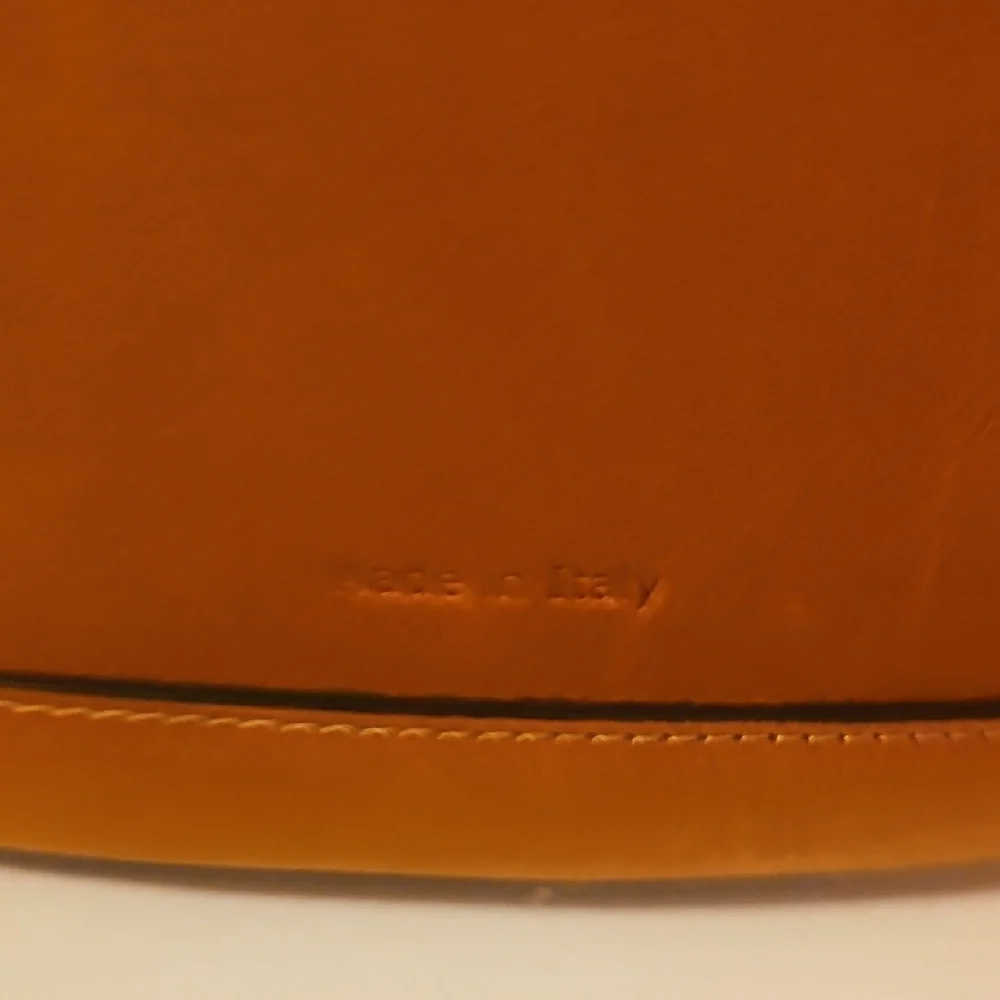 Pratesi Cognac Leather Tote with Genuine Bamboo Handles - Picture 6 of 10